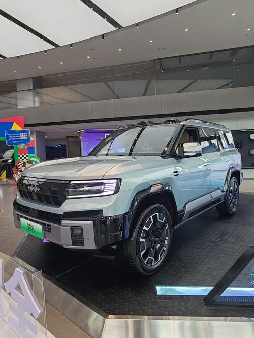 佛山169比亚迪方程豹硬派越野的爆款，英菲尼迪35周年与你共成长